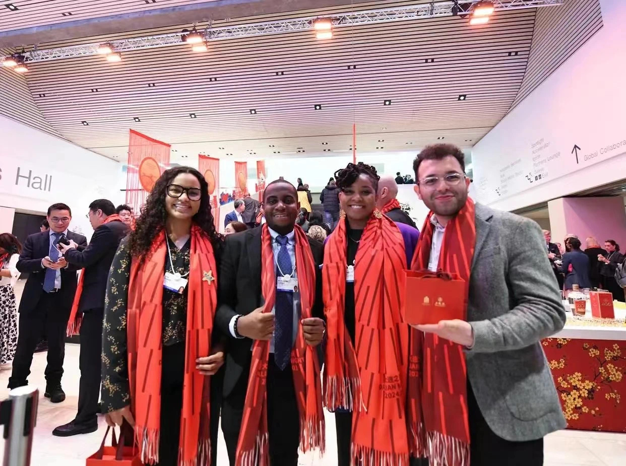 1705905134437740.jpg 1705905134437740.jpg